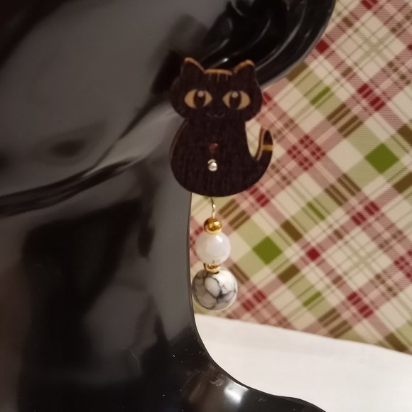 Home Made Handmade Wood & Metal Cat Black Button Earrings #42 - Picture 7 of 9